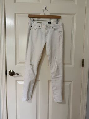 AG Adriano Goldschmied White Skinny Women’s Jeans.  The Legging Ankle.